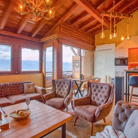 Апартаменты Two Stylish Apartments With Amazing View Банско